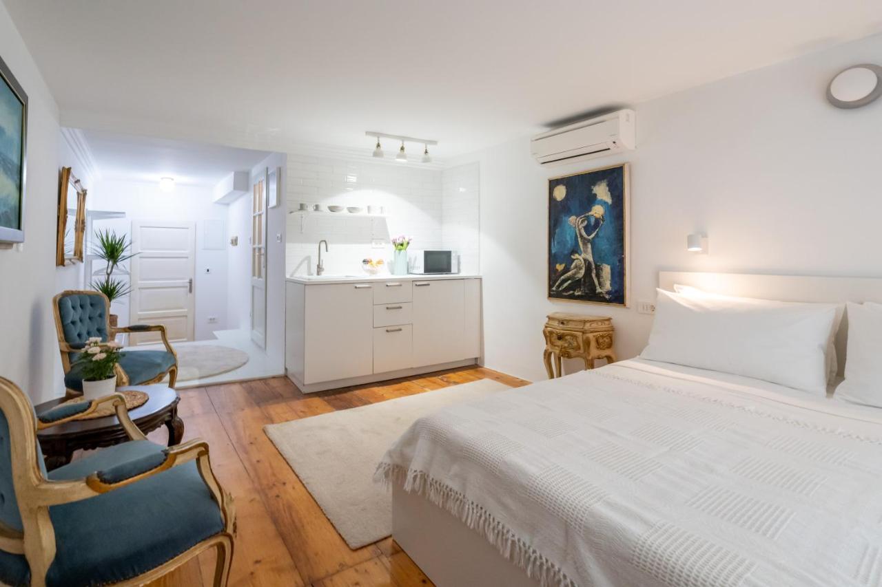 Apartments & Rooms Carera 6 Rovinj Extérieur photo